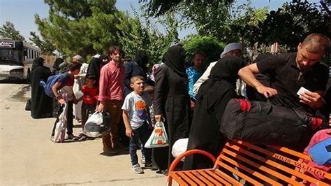 T­ü­r­k­i­y­e­­y­e­ ­d­ö­n­e­n­ ­S­u­r­i­y­e­l­i­l­e­r­i­n­ ­s­a­y­ı­s­ı­ ­1­6­ ­b­i­n­i­ ­a­ş­t­ı­